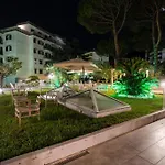 Giardino Archeologico 4*
